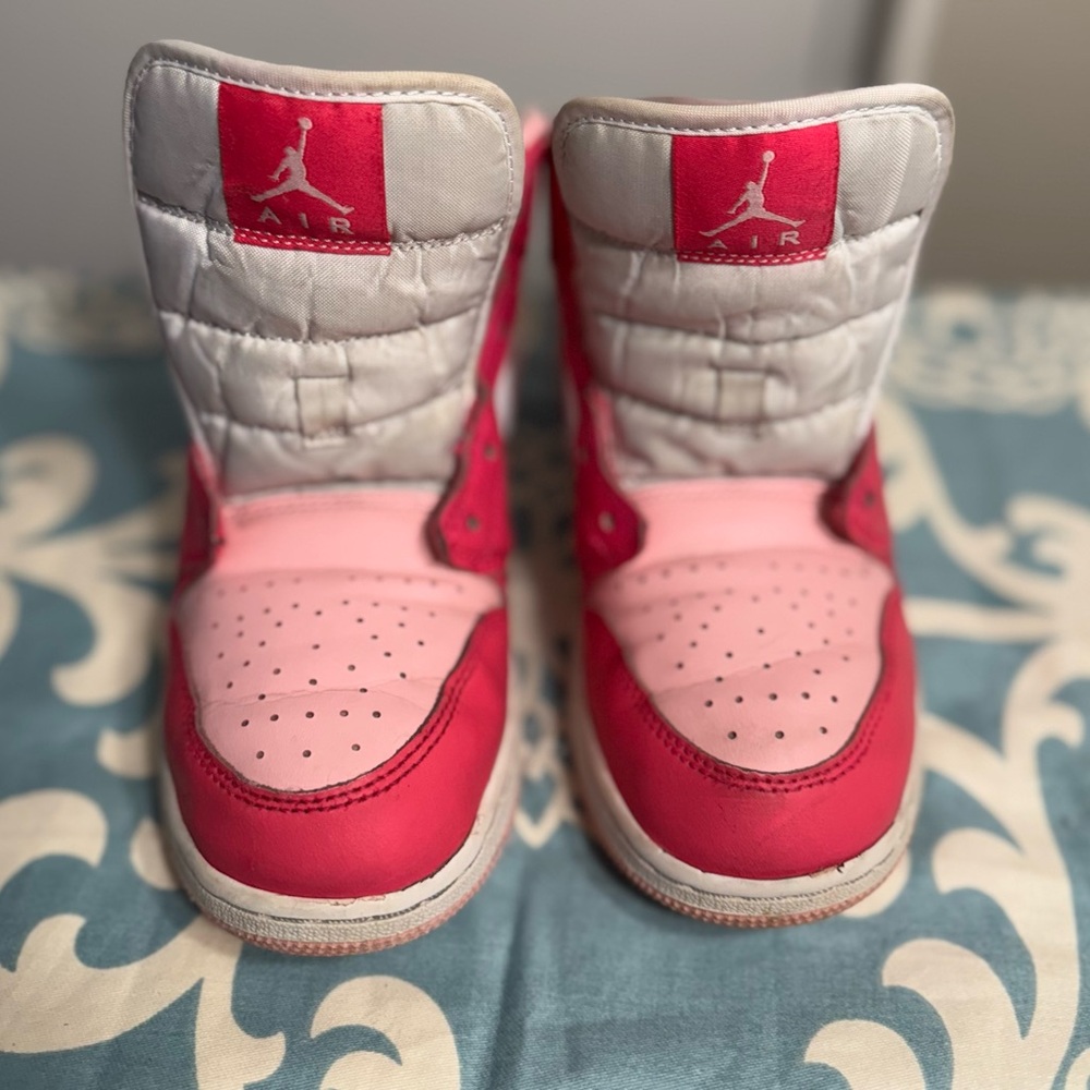AIR JORDAN RETRO 1 MID CASUAL SHOES